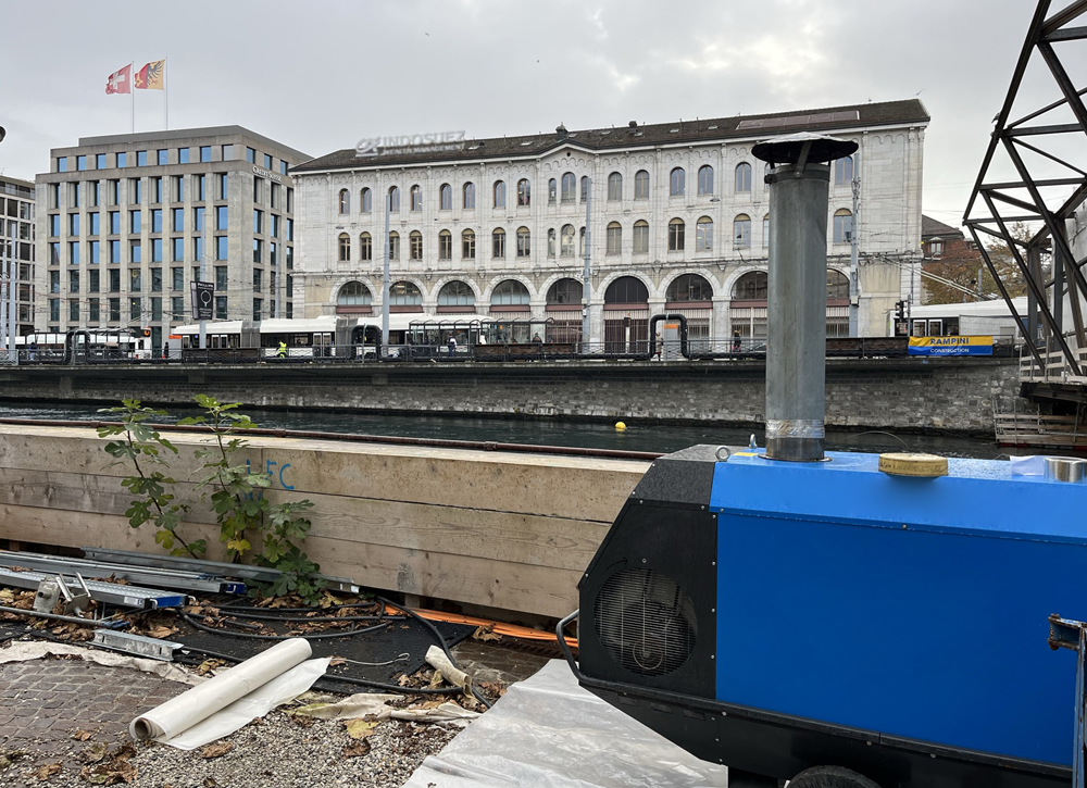 Restaurierung einer Brücke unterstützt durch die Vermietung unserer Heizungen.